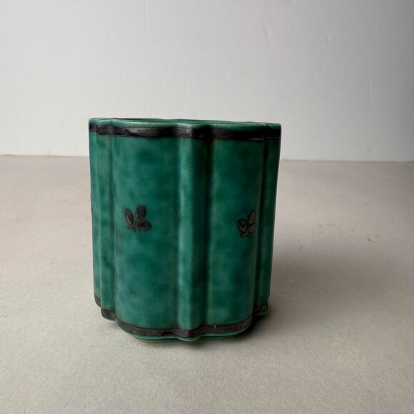 Argenta vase designed by Wilhelm Kåge - Picture 2 of 9